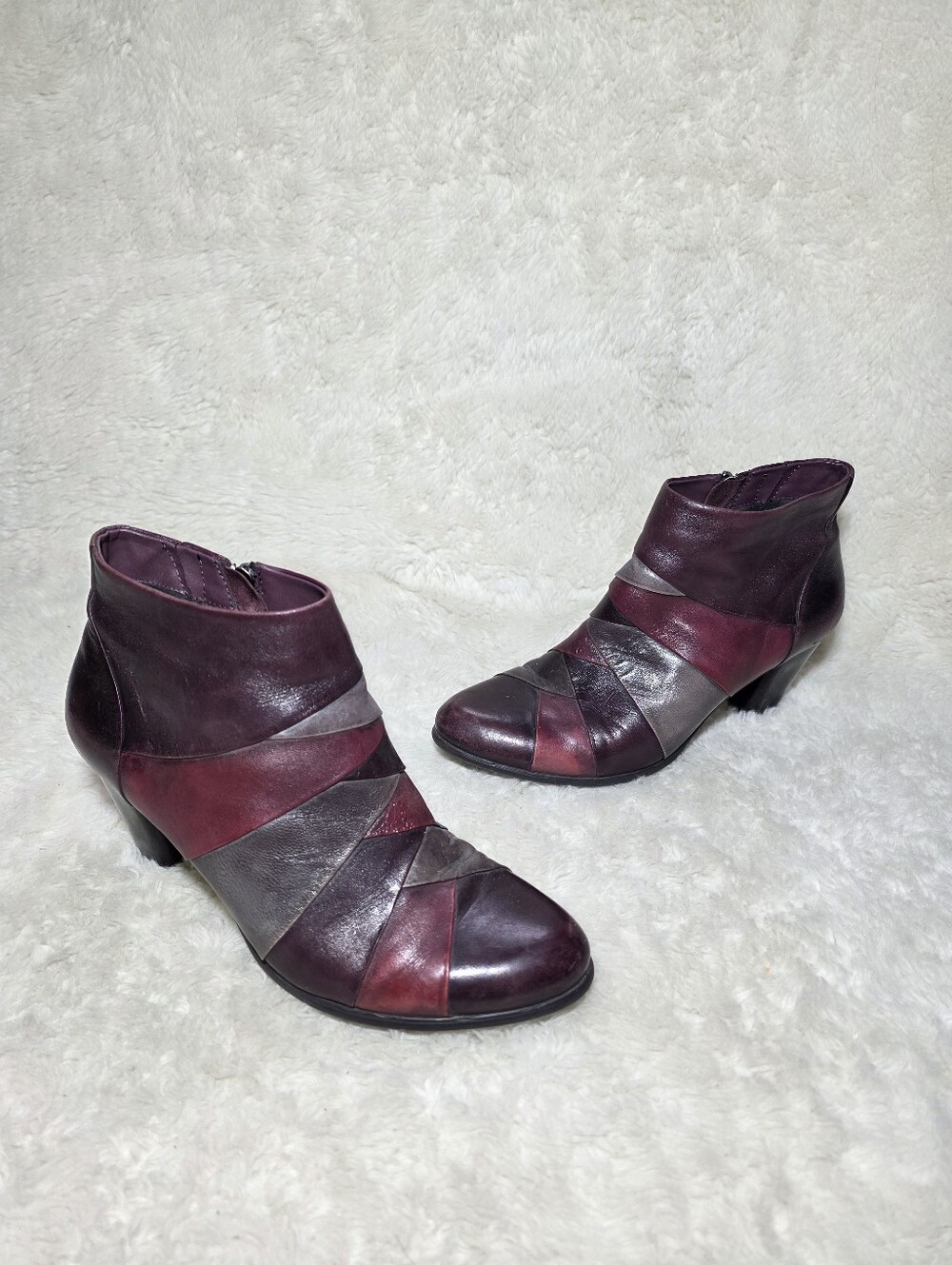 Regarde Le Ciel Patchwork Leather Ankle Boots EU 39 US 8-8.5 Plum Purple Booties